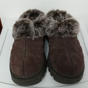 Skechers Shindigs Faux-Fur Lined Slip-On Clogs Size 7.5